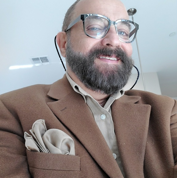 Meet your Posher, Frank - Picture 1 of 1